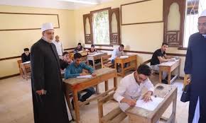 طلاب الثانوية الأزهرية بمطروح يؤدون امتحان الدور الثاني في مادتي اللغة الإنجليزية والنحو طلاب الثانوية الأزهرية بمطروح يؤدون امتحان الدور الثاني في مادتي اللغة الإنجليزية والنحو